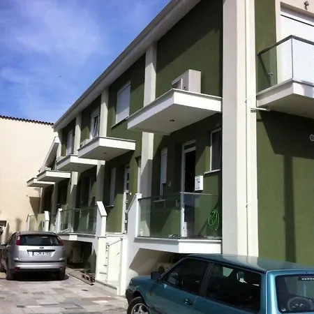 елена Apartment